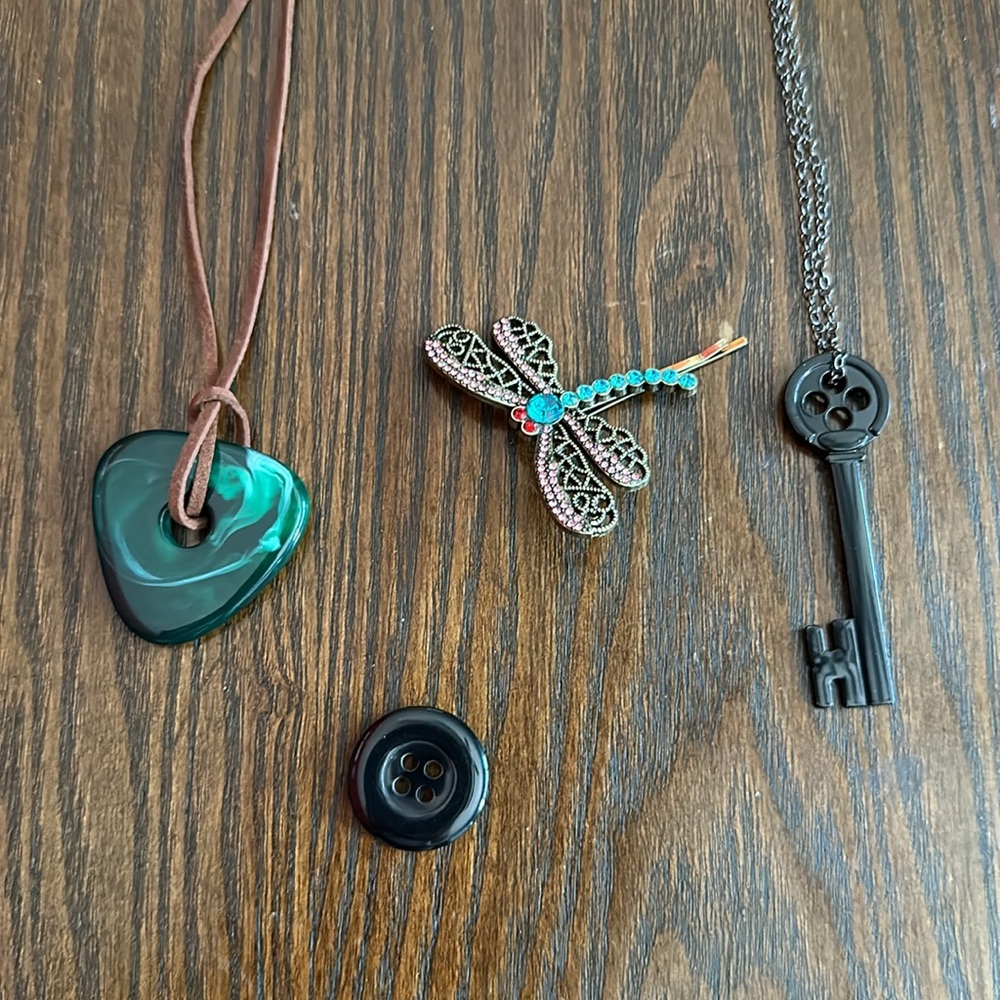 Coraline accessories